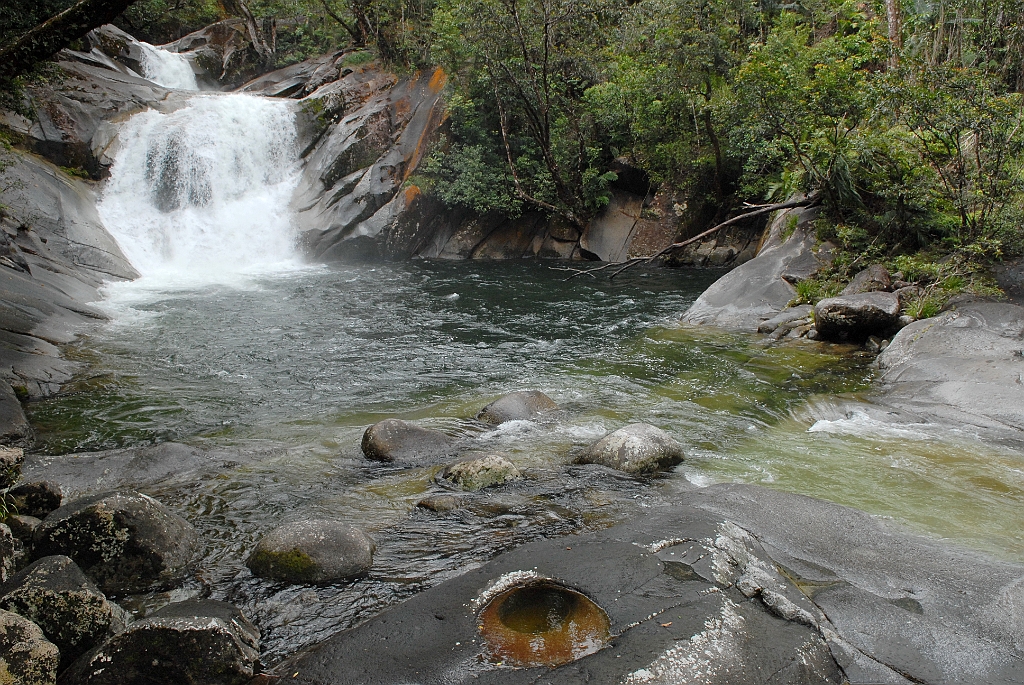 0140 Josephine Falls.jpg